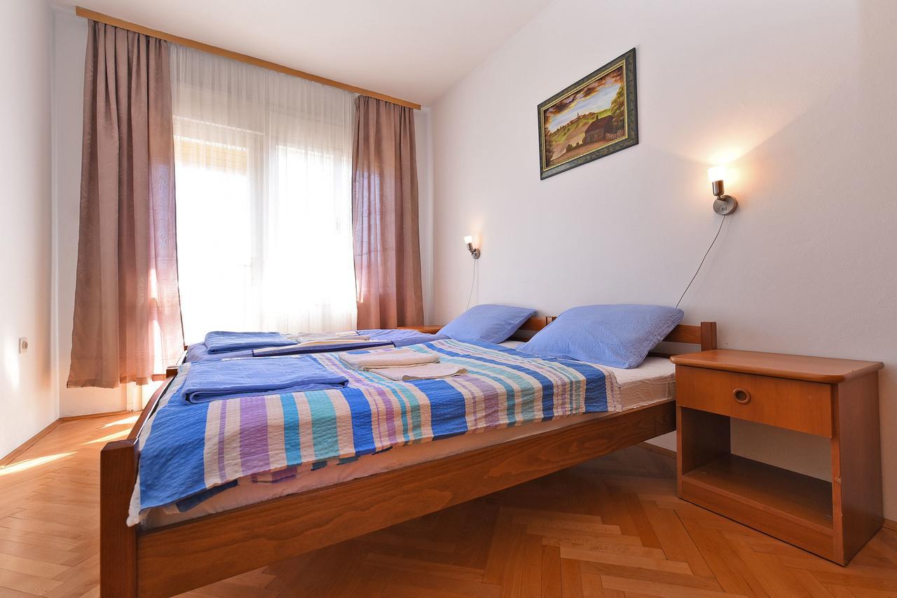 Apartments Josip 74 Pula Exterior foto
