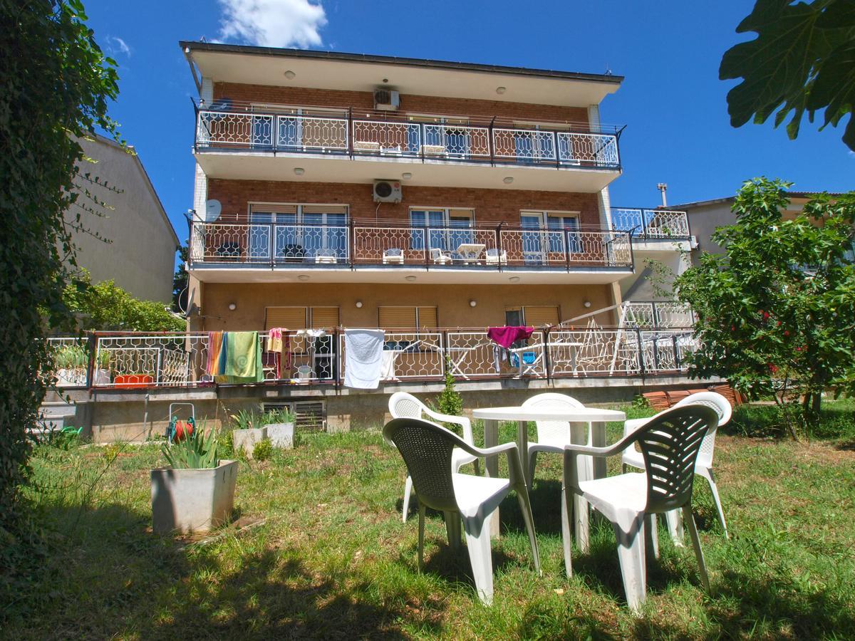 Apartments Josip 74 Pula Exterior foto